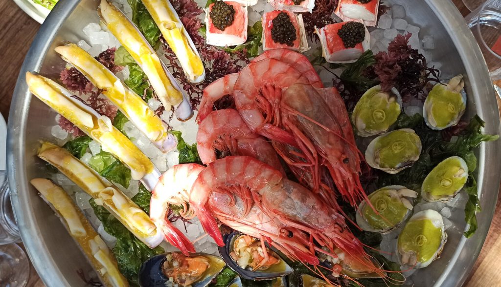 Restaurante Jondal: Cena junto al mar con platos exclusivos y vista impresionante